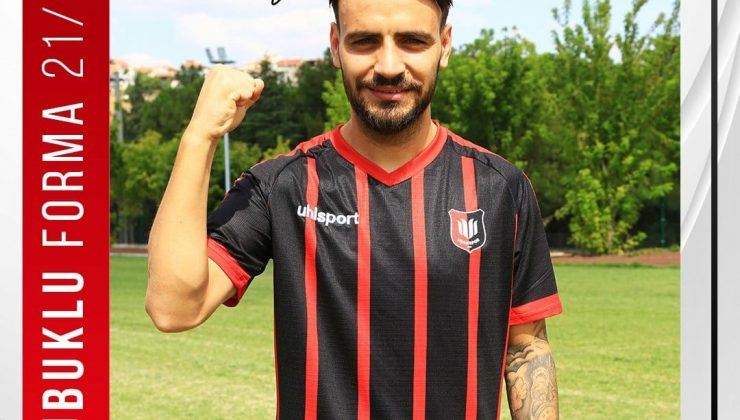 Uşakspor, yeni sezon giyeceği formaları tanıttı