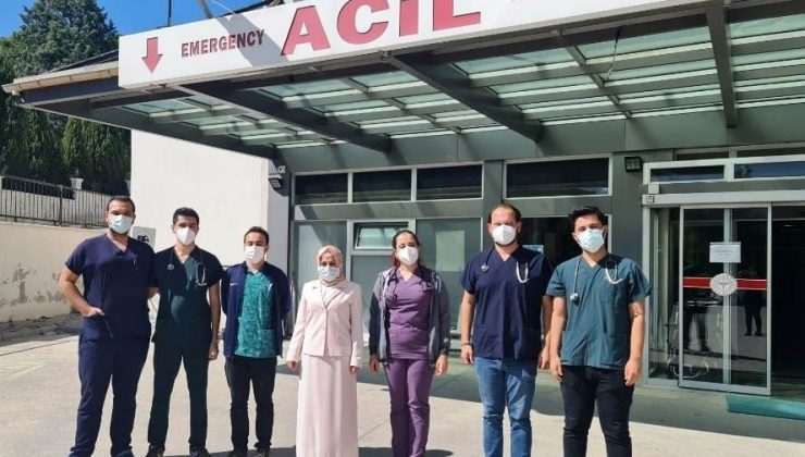 Selendi Devlet Hastanesine atanan doktorlar göreve başladı