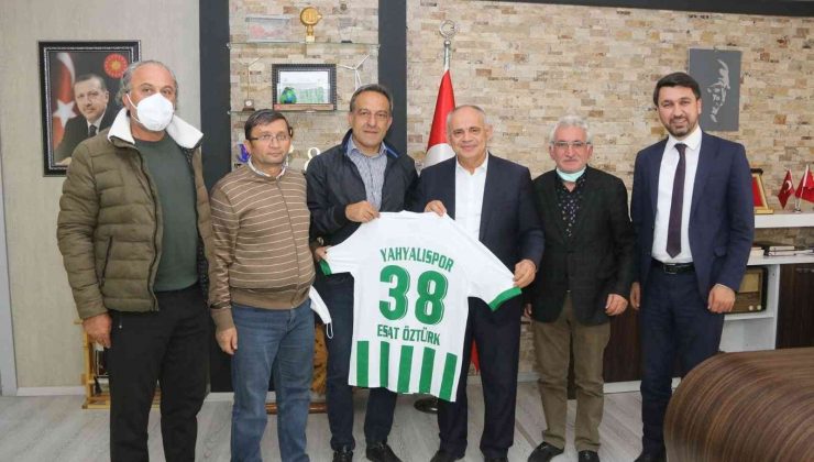 Yahyalıspor’dan Başkan Esat Öztürk’e ziyaret